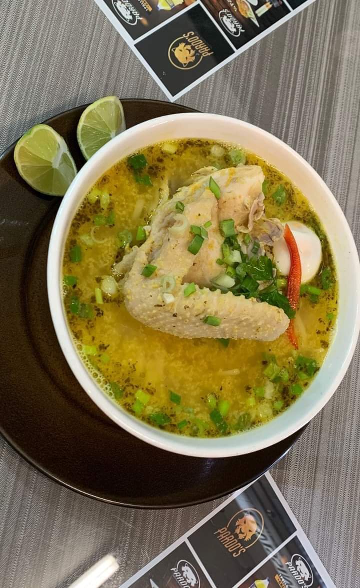 CALDO DE GALLINA