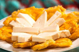 Patacon con queso