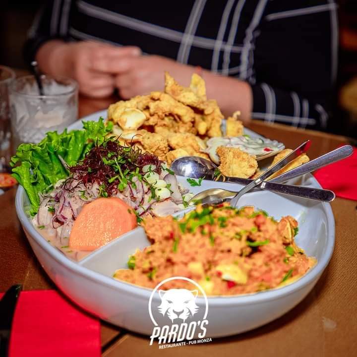 COMBO PARDO'S | 3 PERSONAS